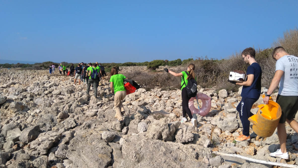 Čišćenje plaže na Plavniku